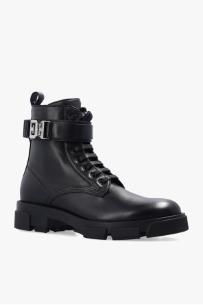 靴 Givenchy front zipper dump boots Givenchy front zipper dump boots（givenchy boots. Just got